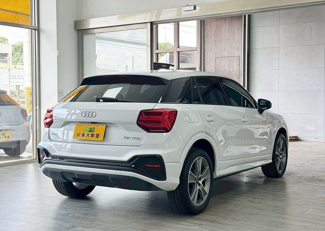 AUDI奧迪 Q2 35 TFSI  第2張相片