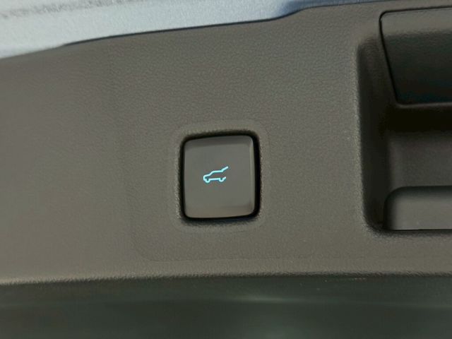 FORD福特 KUGA  第10張相片