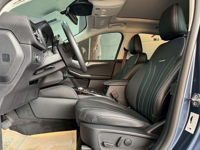 FORD福特 KUGA  第20張相片