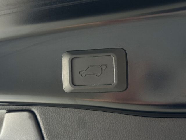 TOYOTA豐田 RAV4  第9張相片