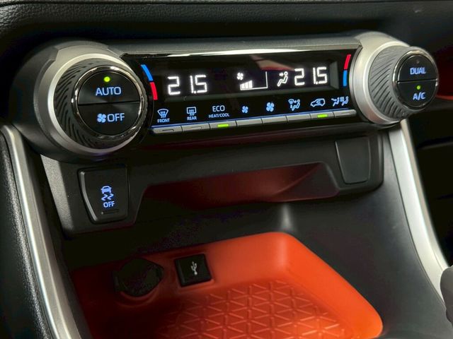 TOYOTA豐田 RAV4  第12張相片