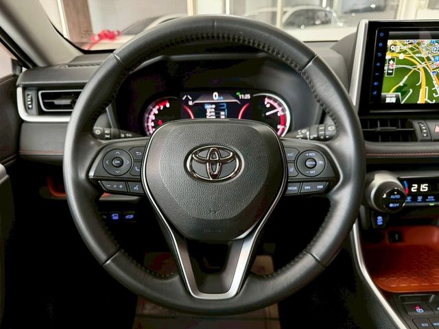 TOYOTA豐田 RAV4  第16張相片