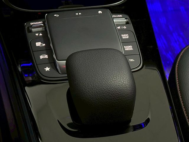 M-BENZ賓士 A180  第10張相片