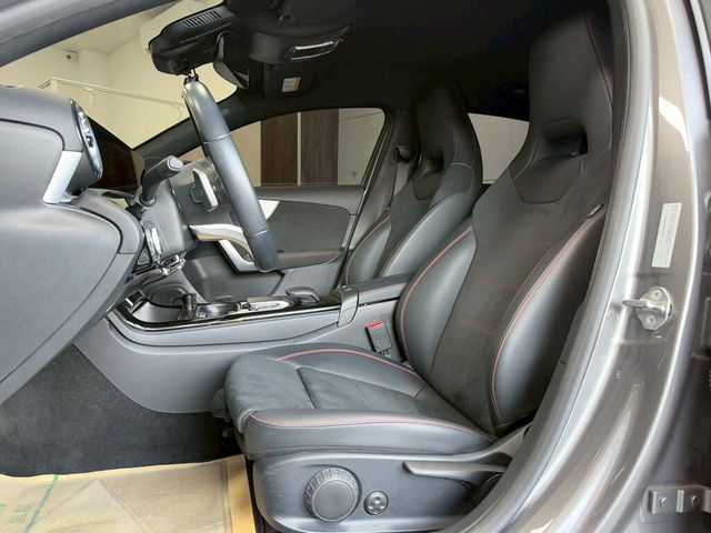 M-BENZ賓士 A180  第18張相片