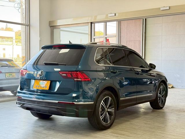 VOLKSWAGEN福斯 TIGUAN  第2張相片
