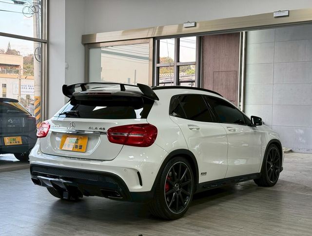 M-BENZ賓士 GLA45 AMG  第2張相片