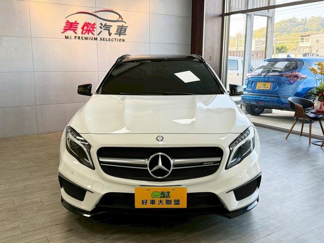 M-BENZ賓士 GLA45 AMG  第3張相片