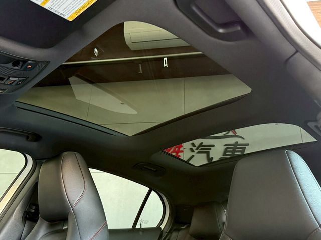 M-BENZ賓士 GLA45 AMG  第18張相片