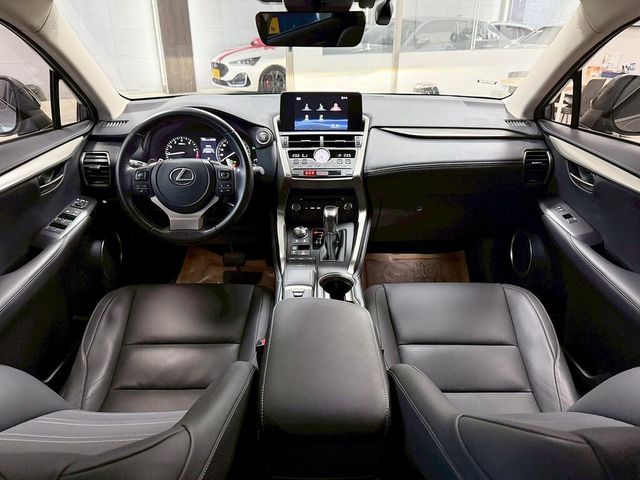 LEXUS凌志 NX200  第8張相片