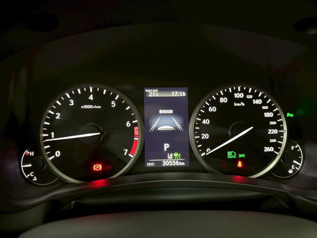 LEXUS凌志 NX200  第9張相片