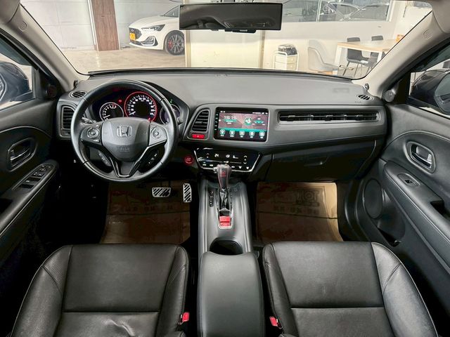HONDA本田 HR-V  第7張相片
