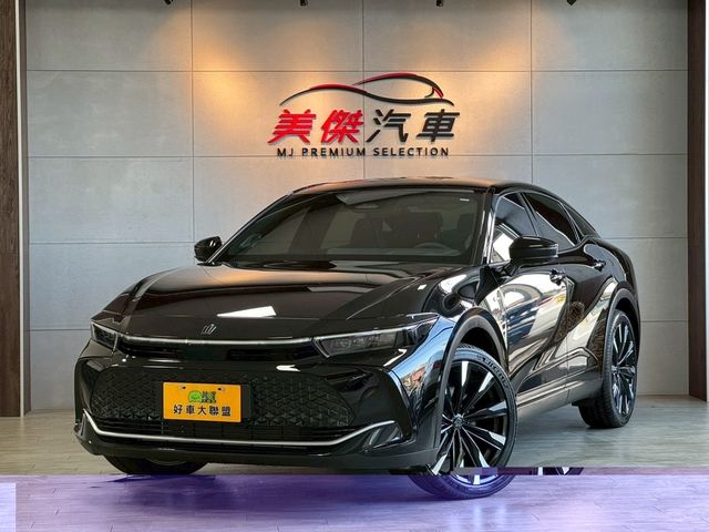 TOYOTA豐田 CROWN  第1張相片