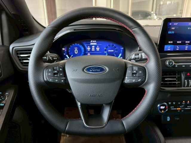FORD福特 FOCUS  第12張相片