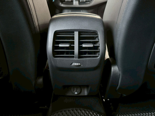 FORD福特 FOCUS  第17張相片