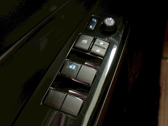 TOYOTA豐田 YARIS  第9張相片