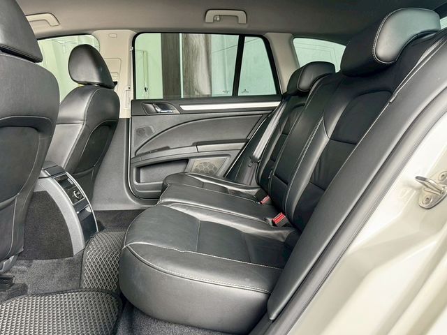 SKODA司科達 SUPERB COMBI  第17張相片