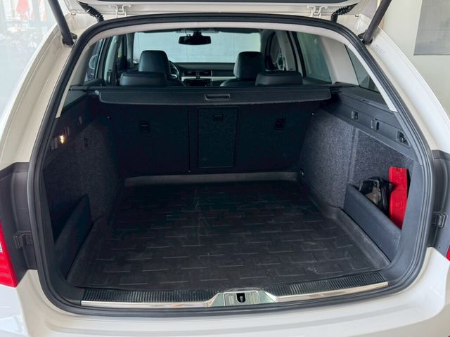 SKODA司科達 SUPERB COMBI  第20張相片