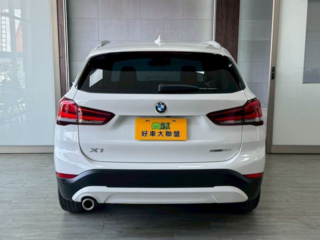 BMW寶馬 X1  第4張相片