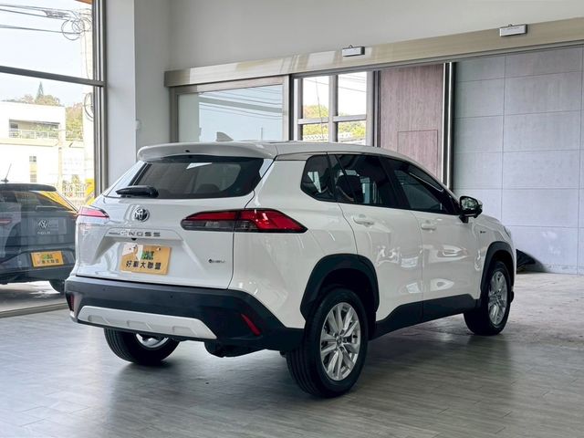 TOYOTA豐田 COROLLA CROSS HYBRID  第2張相片