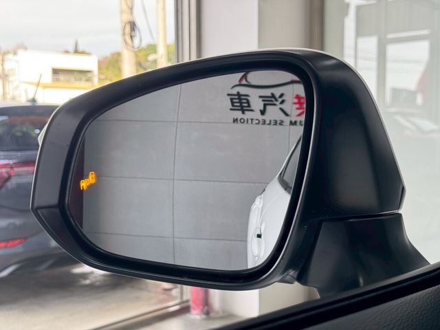 TOYOTA豐田 COROLLA CROSS HYBRID  第6張相片