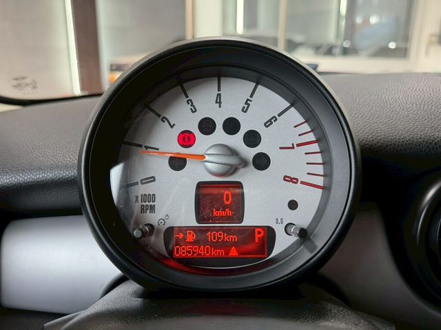 MINI迷你 ONE  第7張相片