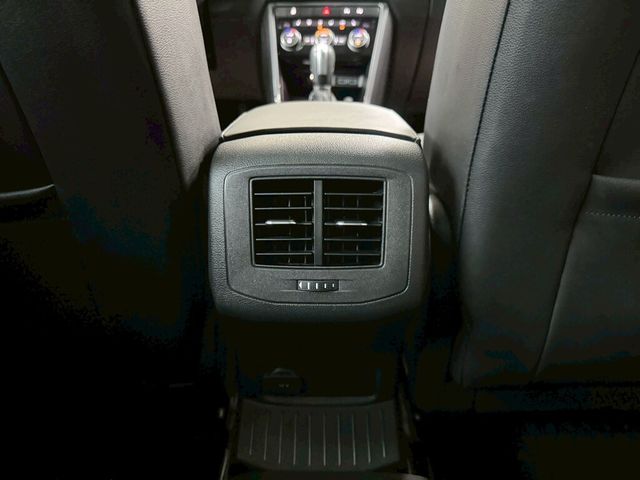 VOLKSWAGEN福斯 T-ROC  第18張相片