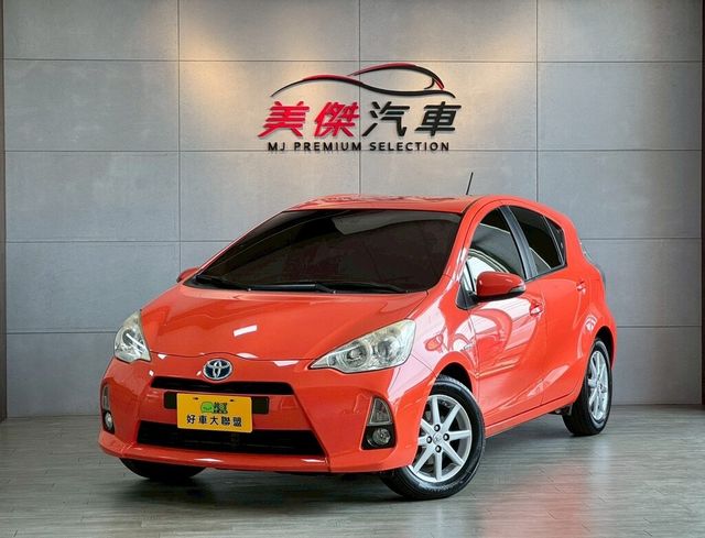 TOYOTA豐田 PRIUS C  第1張相片