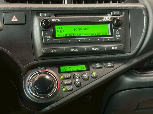 TOYOTA豐田 PRIUS C  第19張相片