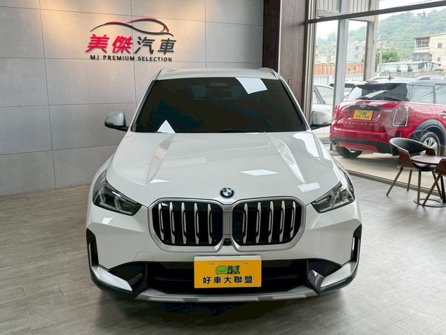 BMW寶馬 X1  第3張相片