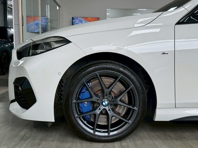 BMW寶馬 220I  第7張相片