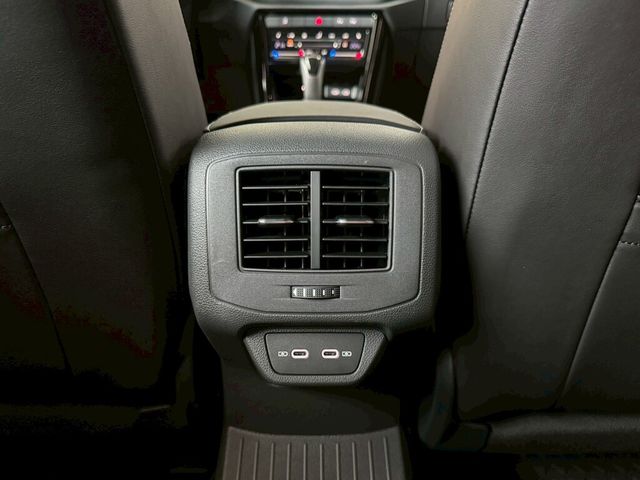 VOLKSWAGEN福斯 T-ROC  第18張相片