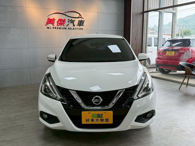 NISSAN日產 TIIDA  第2張相片