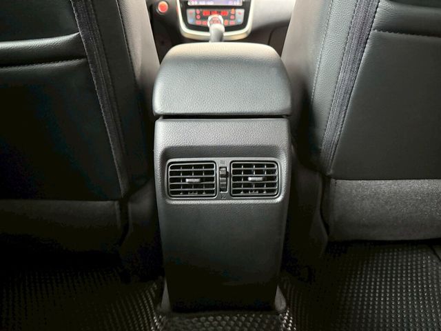 NISSAN日產 TIIDA  第19張相片