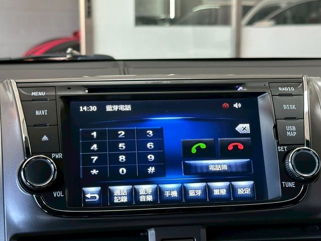 TOYOTA豐田 YARIS  第14張相片