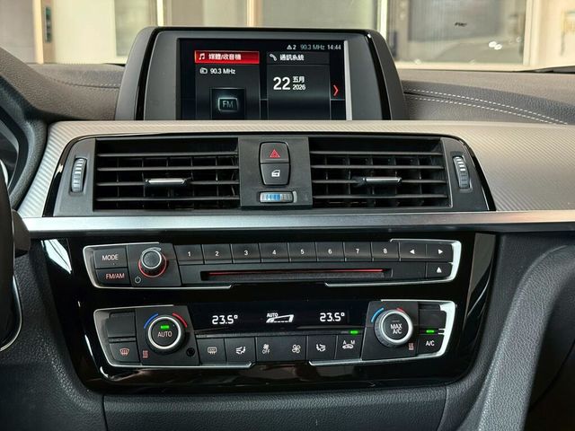 BMW寶馬 420I COUPE  第16張相片