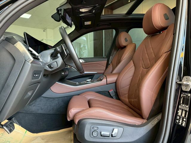 BMW寶馬 X5 XRDIVE40I  第11張相片