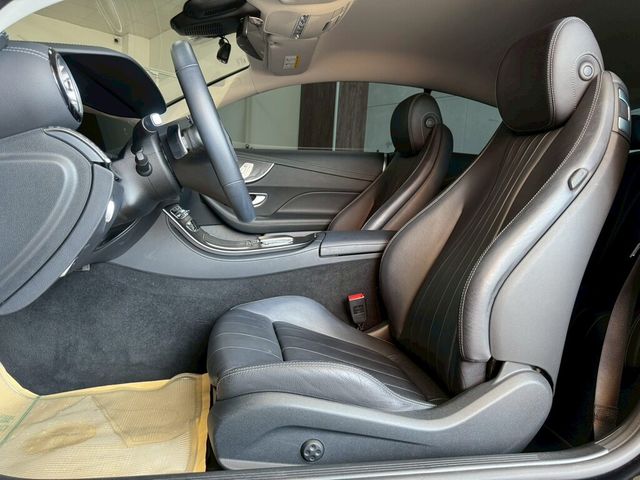 M-BENZ賓士 E200 COUPE  第9張相片