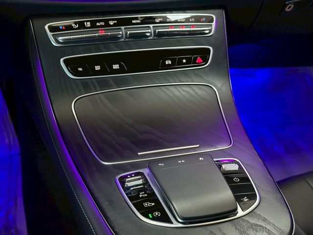 M-BENZ賓士 E200 COUPE  第15張相片