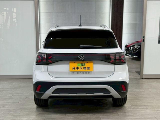VOLKSWAGEN福斯 T-CROSS  第4張相片
