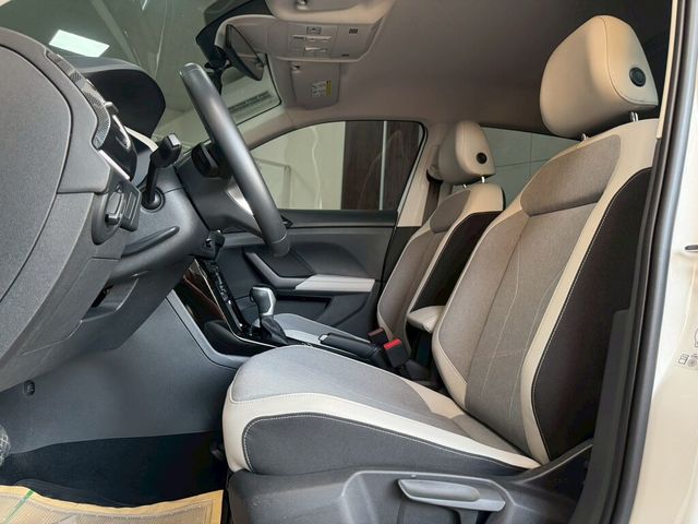VOLKSWAGEN福斯 T-CROSS  第10張相片