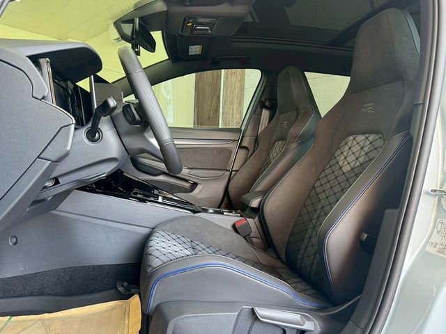VOLKSWAGEN福斯 GOLF VARIANT  第8張相片