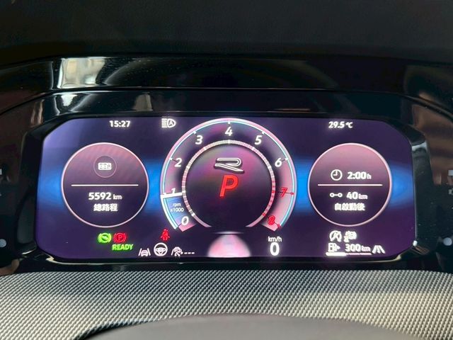 VOLKSWAGEN福斯 GOLF VARIANT  第10張相片
