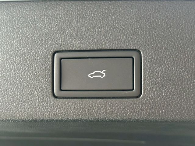 VOLKSWAGEN福斯 GOLF VARIANT  第20張相片