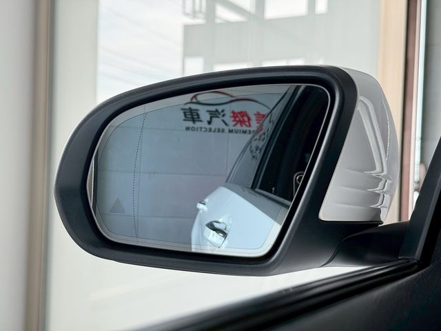 M-BENZ賓士 C300  第7張相片