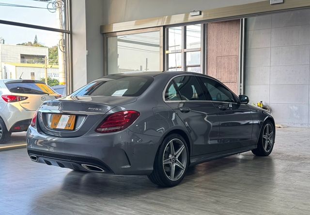 M-BENZ賓士 C250  第2張相片