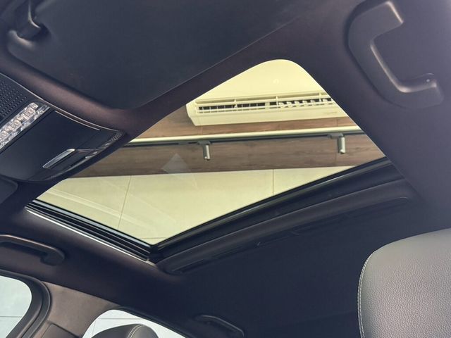 M-BENZ賓士 C250  第11張相片