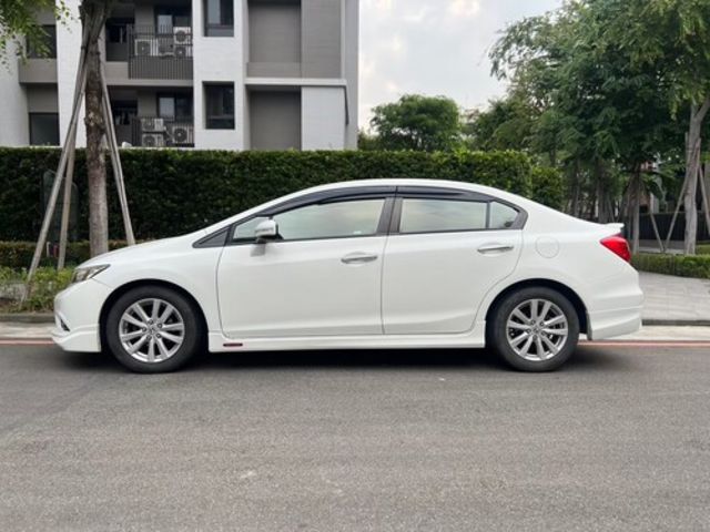HONDA本田 CIVIC  第3張相片