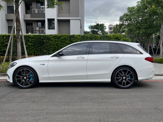 M-BENZ賓士 C450  第3張相片