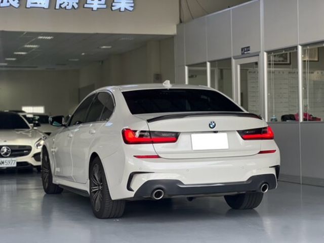 BMW寶馬 320I  第4張相片