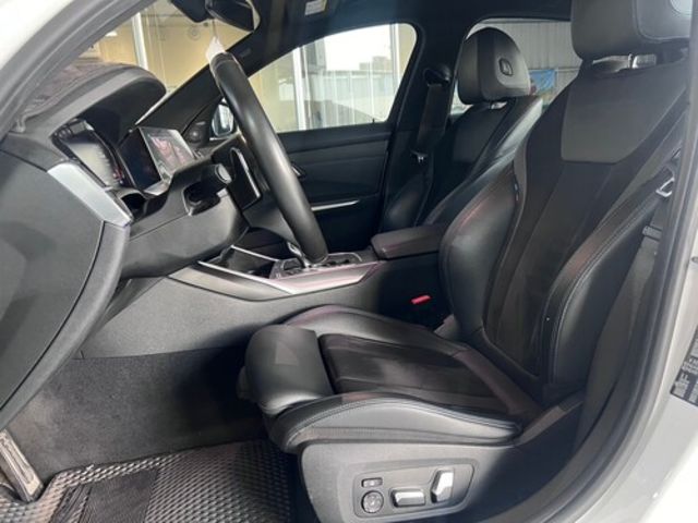 BMW寶馬 320I  第8張相片